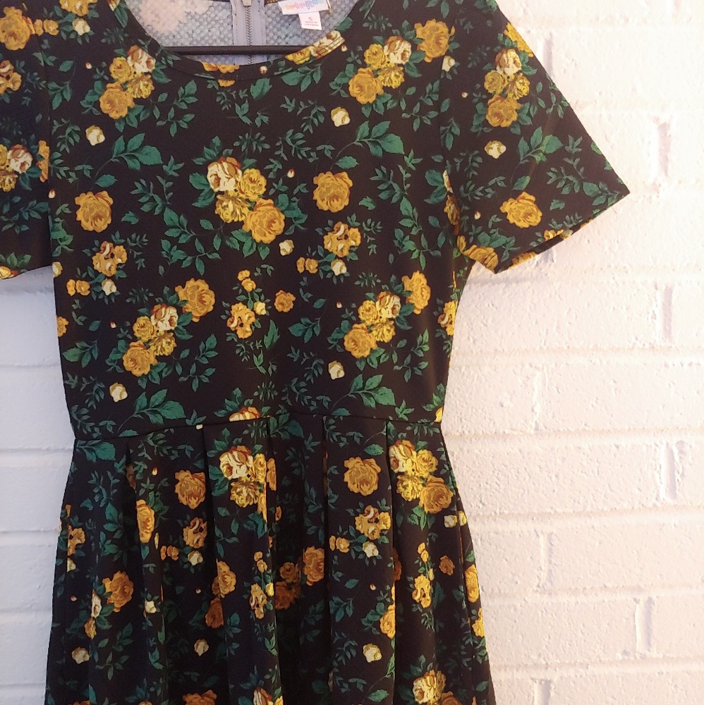 LuLaRoe Floral Dress